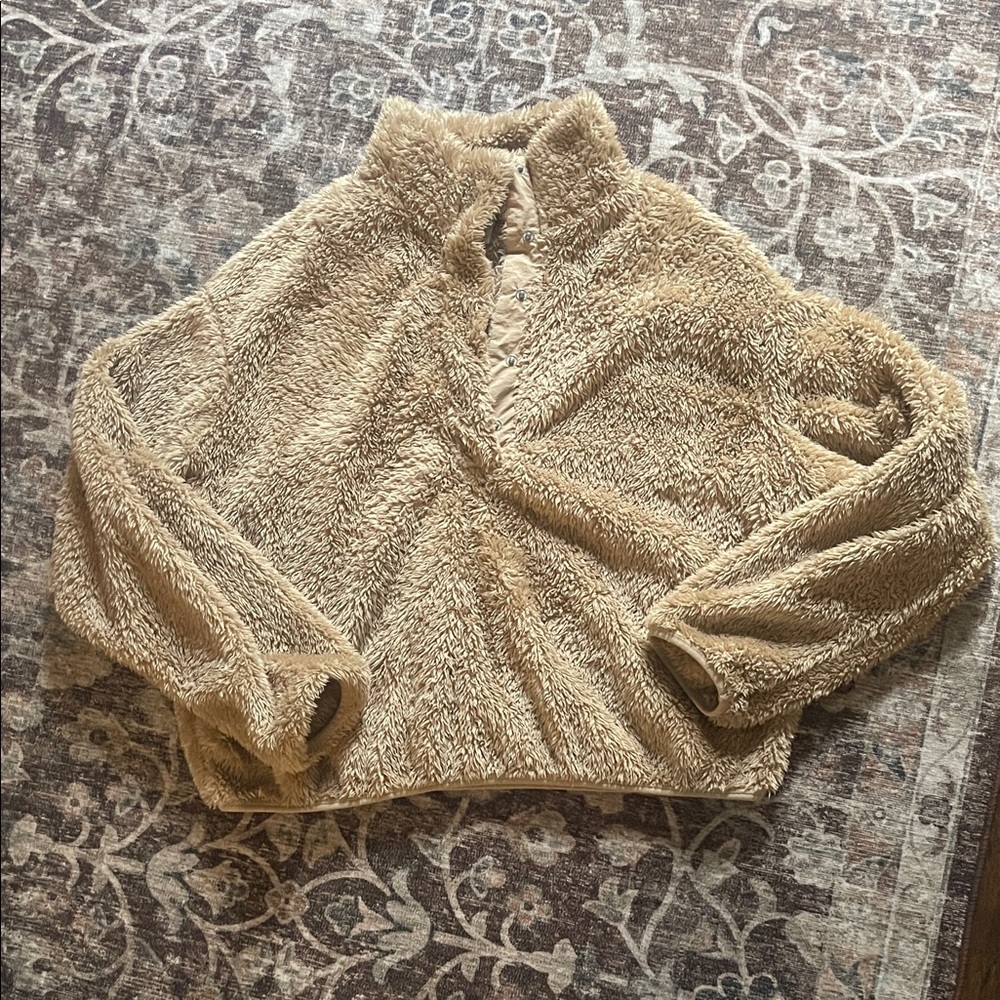Cozy Tan H&M Sherpa Pullover